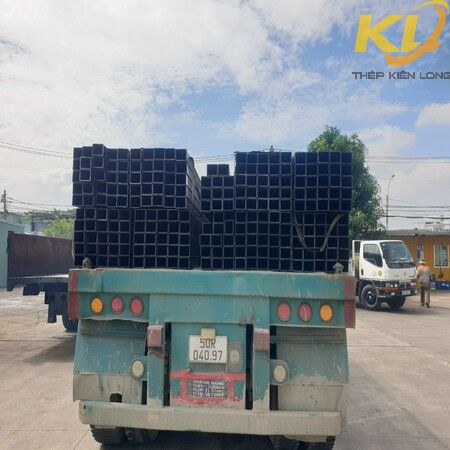 hộp vuông 65 x 65