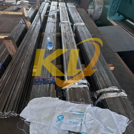 THÉP VUÔNG ĐẶC 15X15/ 16X16/ 17X17/ 18X18/ 19X19/ 20X20