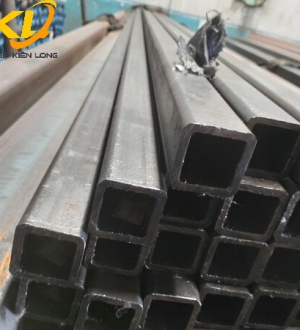 THÉP HỘP 50X50X6MM TIÊU CHUẨN JIS G3101 SS400